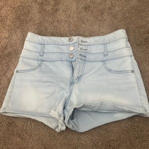 Light wash Jean shorts
